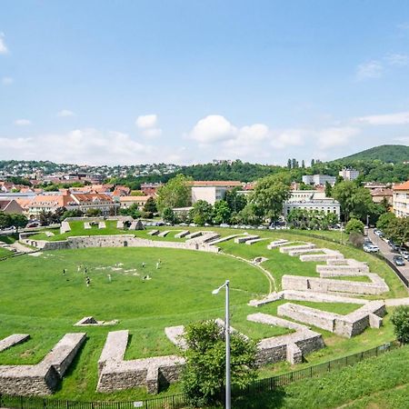 Free Parking Amphitheater Apartment - Wifi, Ac, Tv Budapeszt Zewnętrze zdjęcie